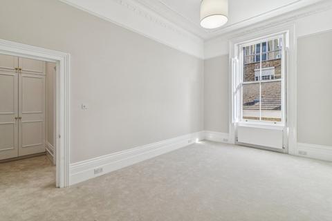 2 bedroom flat for sale, Courtfield Gardens, London