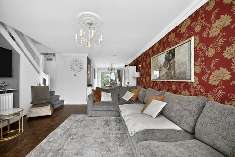 3 bedroom semi-detached house for sale, Waterloo Crescent, Wokingham, RG40