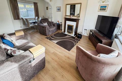 3 bedroom semi-detached house for sale, Avondale Avenue, Newcastle Upon Tyne NE12