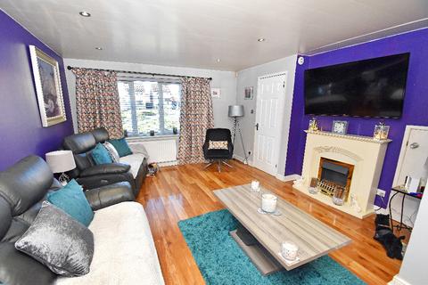undefined, Raeswood Drive, Crookston, Glasgow, G53 7LB