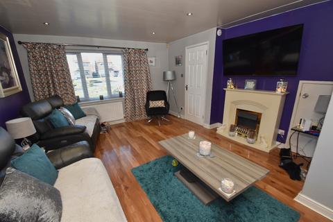 undefined, Raeswood Drive, Crookston, Glasgow, G53 7LB