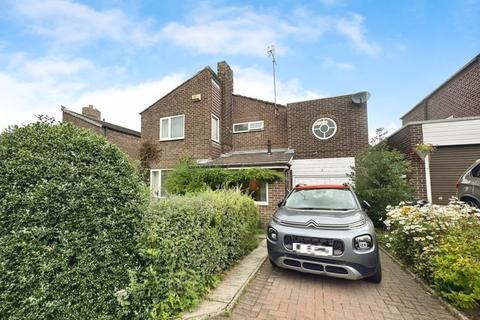 3 bedroom detached house for sale, Hall Farm Close, Stocksfield NE43