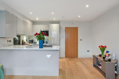 1 bedroom apartment to rent, The Glasshouse, 53 Tower Bridge Road, SE1