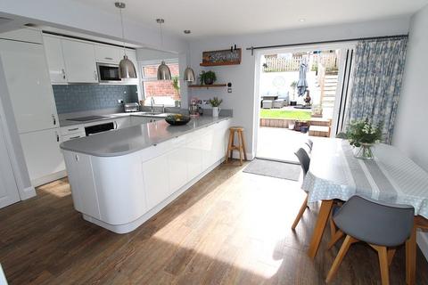undefined, Westleigh Avenue, Coulsdon