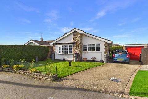 2 bedroom bungalow for sale, 15 Winceby Gardens, Horncastle