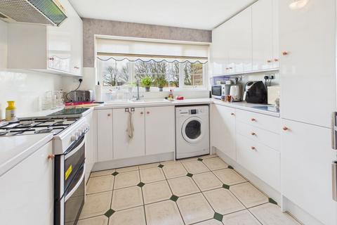 2 bedroom bungalow for sale, 15 Winceby Gardens, Horncastle