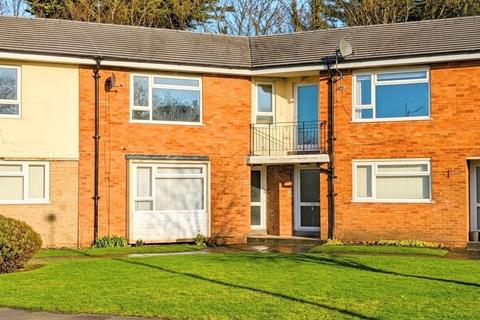 undefined, To Let - Warren Court, Westcliffe Road, Birkdale - Two Double Bedroom Apartment
