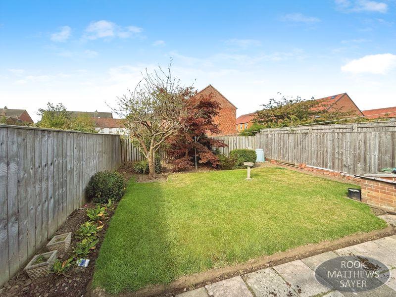House in Newcastle Upon Tyne - View 2