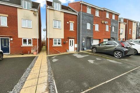 White Swan Close, Newcastle Upon Tyne NE12