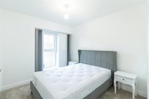 2 bedroom apartment to rent, Capri House, Beaufort Square, NW9