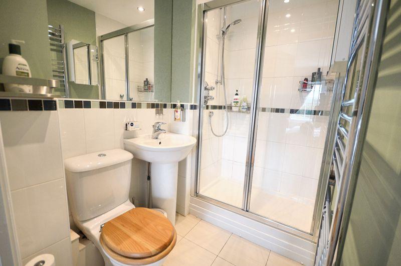 Ensuite shower room