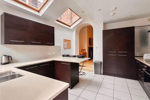 undefined, Manor House Road, Newcastle Upon Tyne NE2