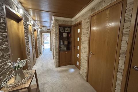 2 bedroom flat for sale, Thornhill Road, Newcastle Upon Tyne NE12