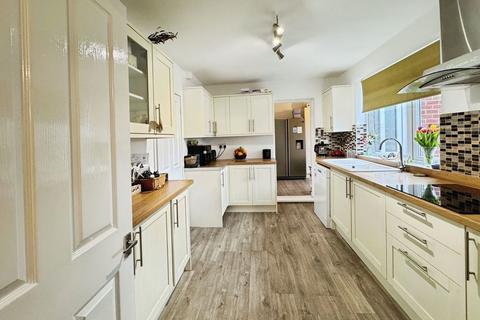 4 bedroom semi-detached house for sale, Lindisfarne Lane, Morpeth NE61