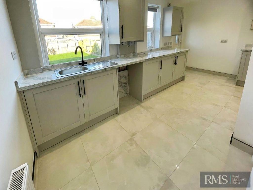House in Newcastle Upon Tyne - More