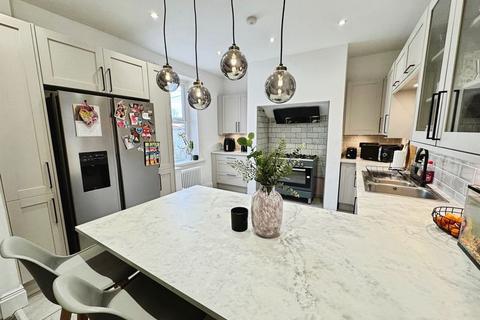 3 bedroom terraced house for sale, Holburn Terrace, Ryton NE40