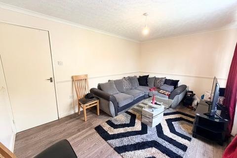 3 bedroom terraced house to rent, Manton, PETERBOROUGH PE3