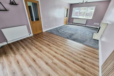 3 bedroom semi-detached house for sale, Moorway Drive, Newcastle upon Tyne NE15