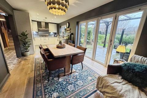 undefined, Weatherby Avenue, Ryton NE40