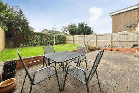 4 bedroom semi-detached house for sale, Merlay Drive, Newcastle Upon Tyne NE13