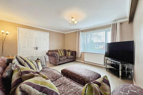 4 bedroom semi-detached house for sale, Merlay Drive, Newcastle Upon Tyne NE13