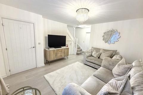 3 bedroom semi-detached house for sale, Sandpiper Crescent, Newcastle upon Tyne NE15