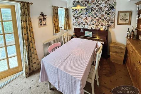 3 bedroom terraced house for sale, Hall Garth, Newcastle Upon Tyne NE3