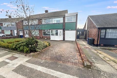 4 bedroom semi-detached house for sale, Ashdale Crescent, Newcastle upon Tyne NE5