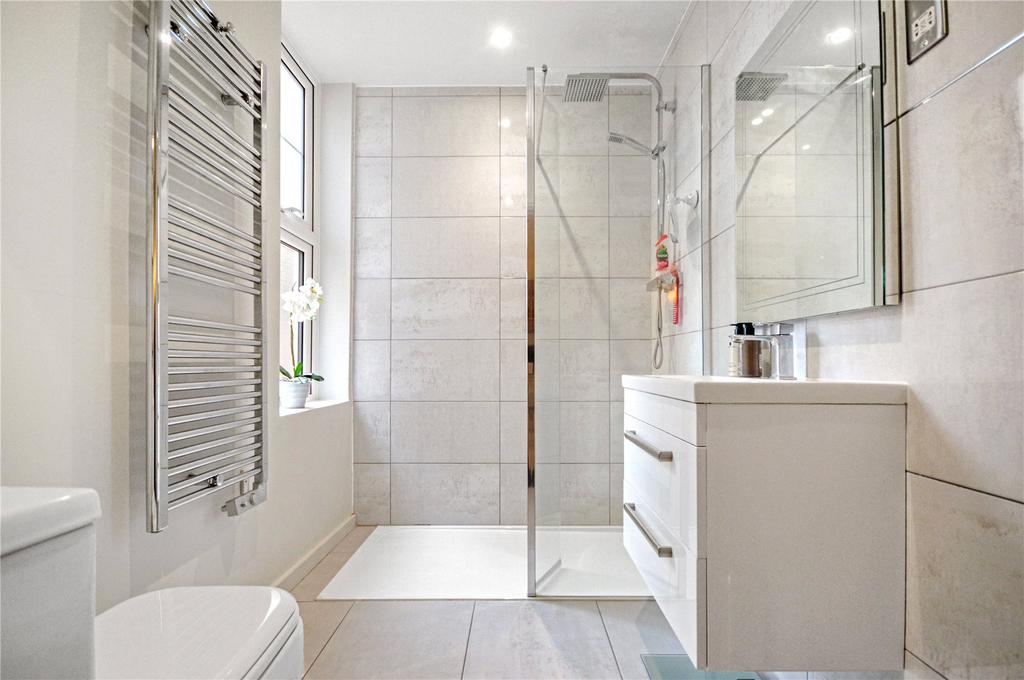 Ensuite