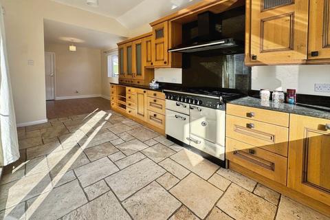 2 bedroom semi-detached bungalow for sale, Holburn Gardens, Ryton NE40