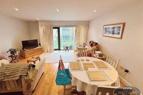 2 bedroom apartment for sale, Grove Park Oval, Newcastle Upon Tyne NE3
