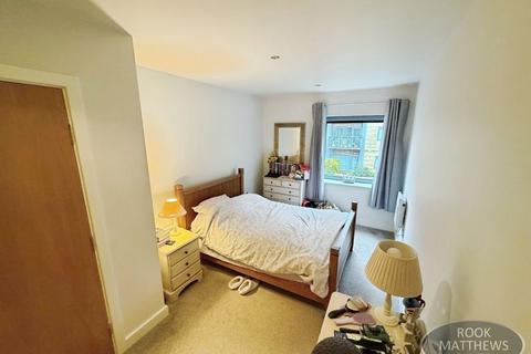 2 bedroom apartment for sale, Grove Park Oval, Newcastle Upon Tyne NE3