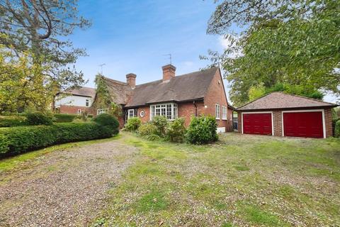 4 bedroom bungalow for sale, Darras Road, Newcastle Upon Tyne NE20