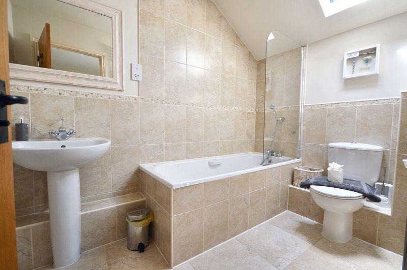 Main bathroom