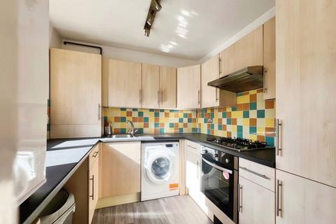 2 bedroom apartment for sale, Windmill Court, Newcastle Upon Tyne NE2