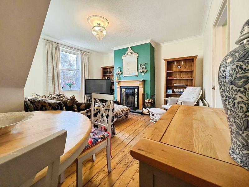 House in Newcastle Upon Tyne - View 5
