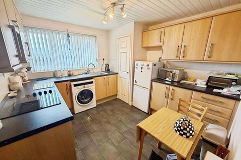 2 bedroom flat for sale, Avalon Drive, Newcastle Upon Tyne NE15