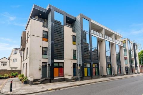 4 bedroom townhouse for sale, Portland Road, Southsea