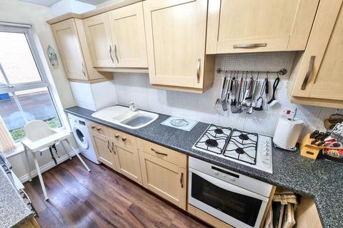 3 bedroom terraced house for sale, St. Marks Court, Newcastle upon Tyne NE5