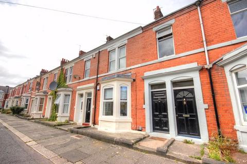 2 bedroom apartment to rent, Tavistock Road, Newcastle Upon Tyne NE2