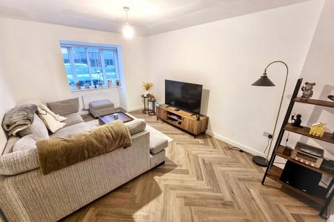 3 bedroom semi-detached house for sale, Barbet Drive, Newcastle upon Tyne NE15