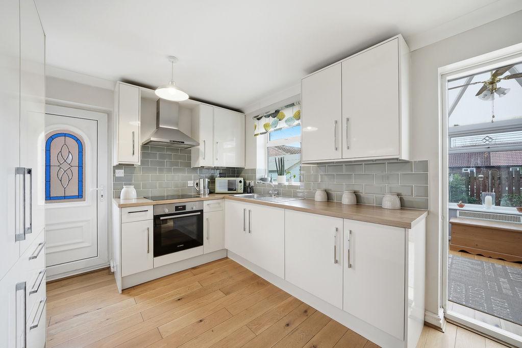 Dining kitchen