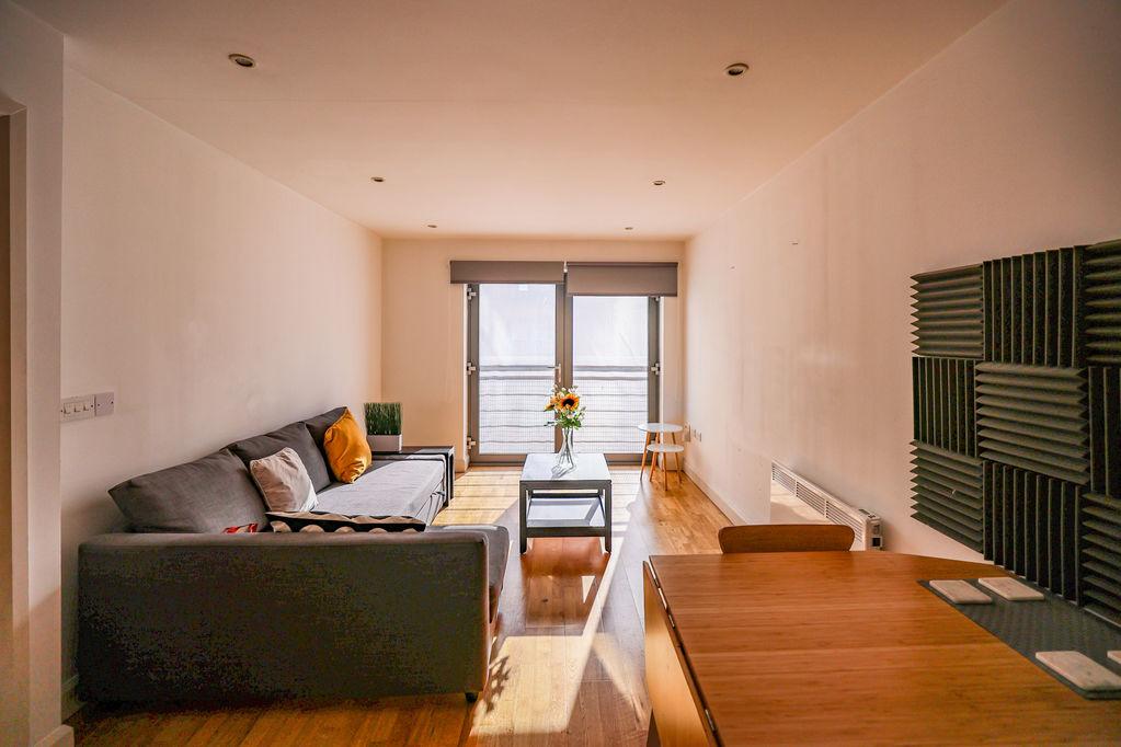 Apartment in Bristol - View 4