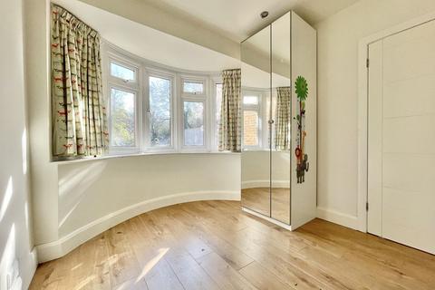 undefined, Oaken Lane, Esher