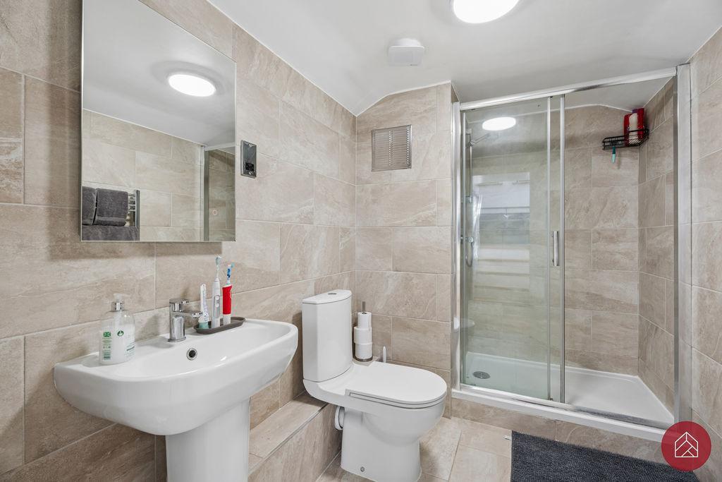 Ensuite Shower Room