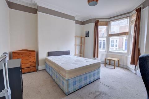 undefined, Tavistock Road, Newcastle Upon Tyne NE2