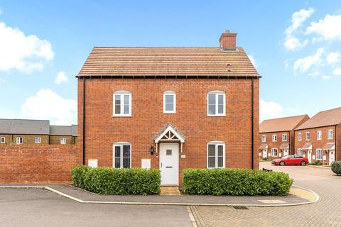 3 bedroom detached house for sale, Maiden Road, Bodicote