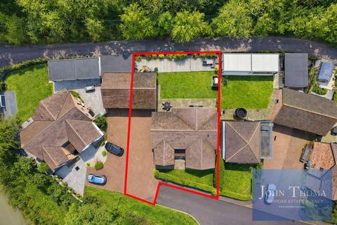 undefined, Park View, Chigwell IG7
