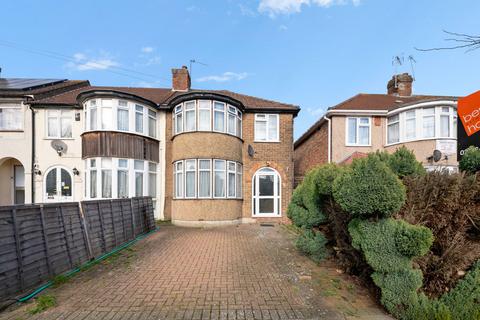Reading Road, Northolt