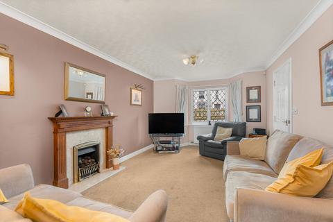 5 bedroom detached house for sale, Astrop Gardens, Banbury OX17